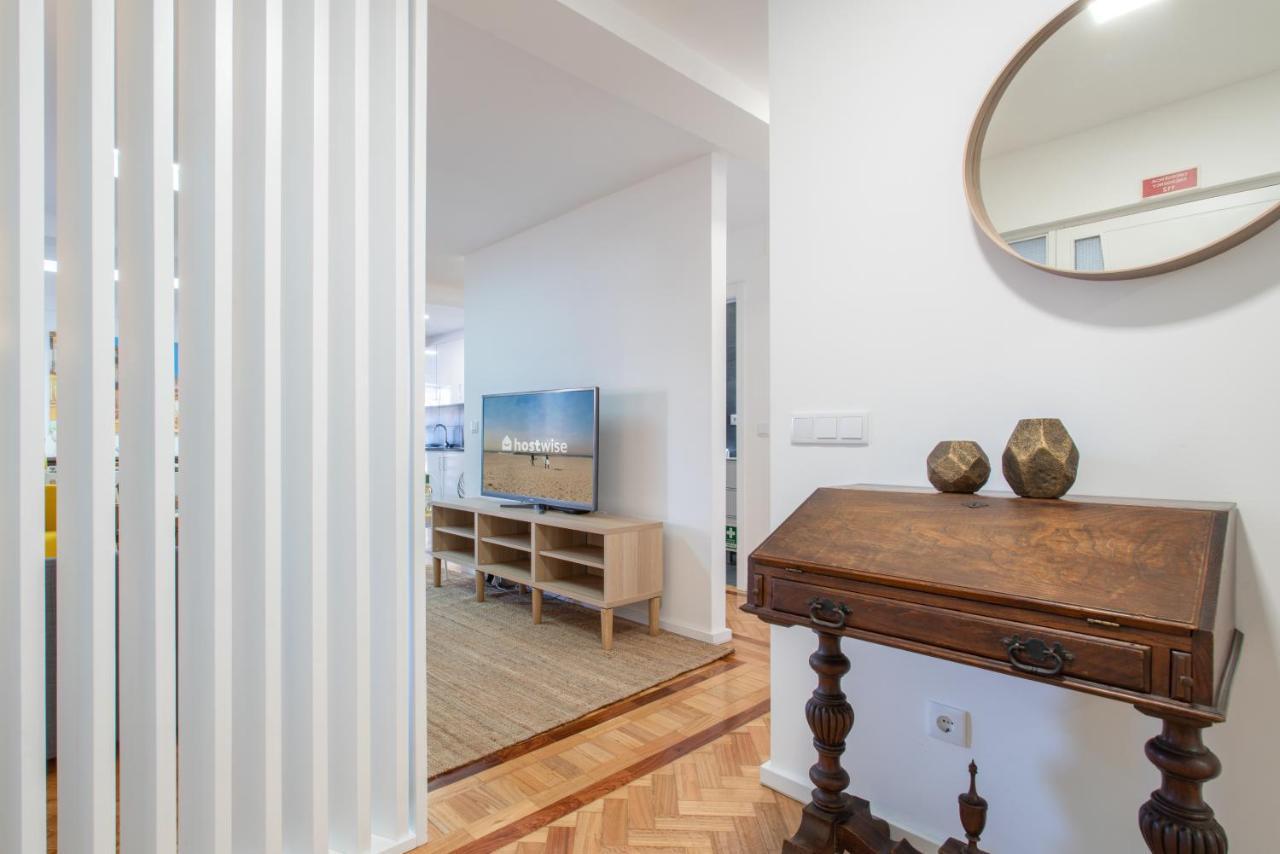 Host Wise - Spacious Fresh Flat W Terrace - Near Sea Espinho  Luaran gambar